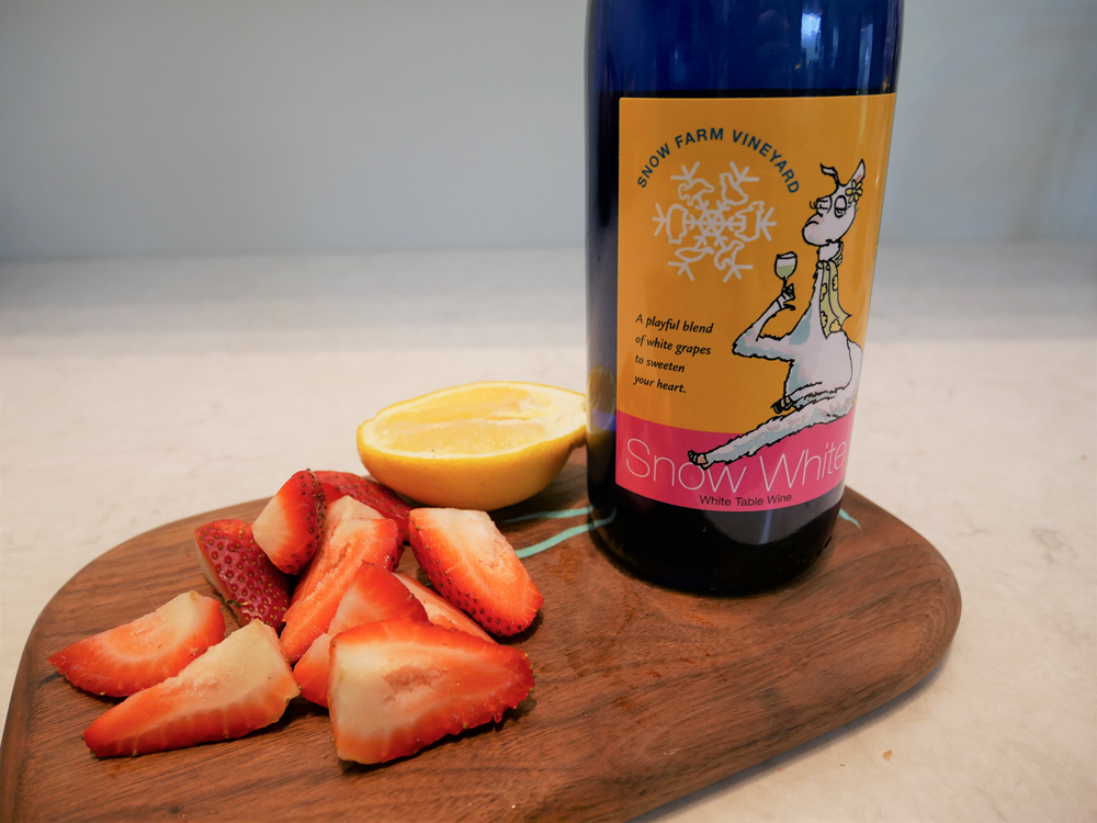 Summer cocktails snow farm wine with strawberries