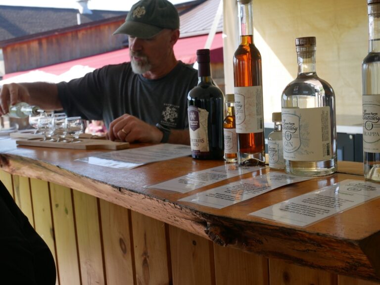 bartender pouring vermont distilled spirits